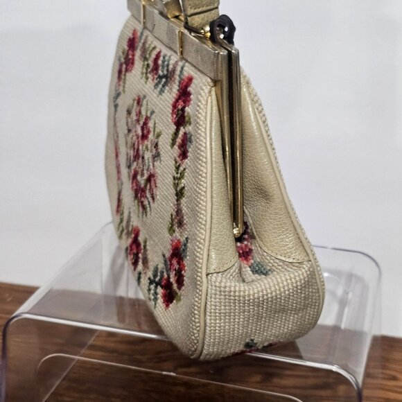 Vintage Floral Needlepoint Handbag Metal Frame Elegant Unique Granny 1960s - Picture 9 of 16